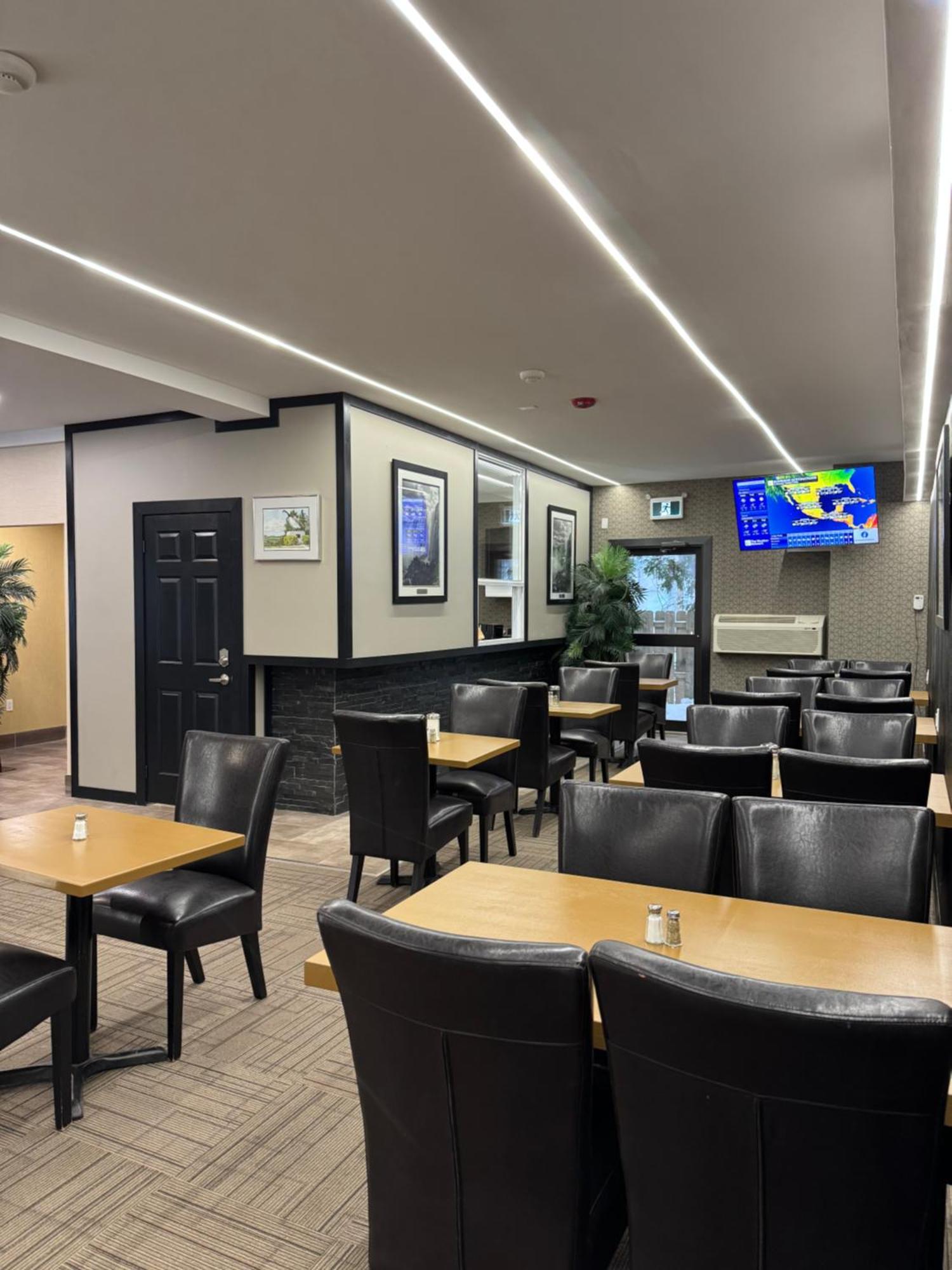 Big Bird Inn Wawa, Surestay Collection By Best Western المظهر الخارجي الصورة