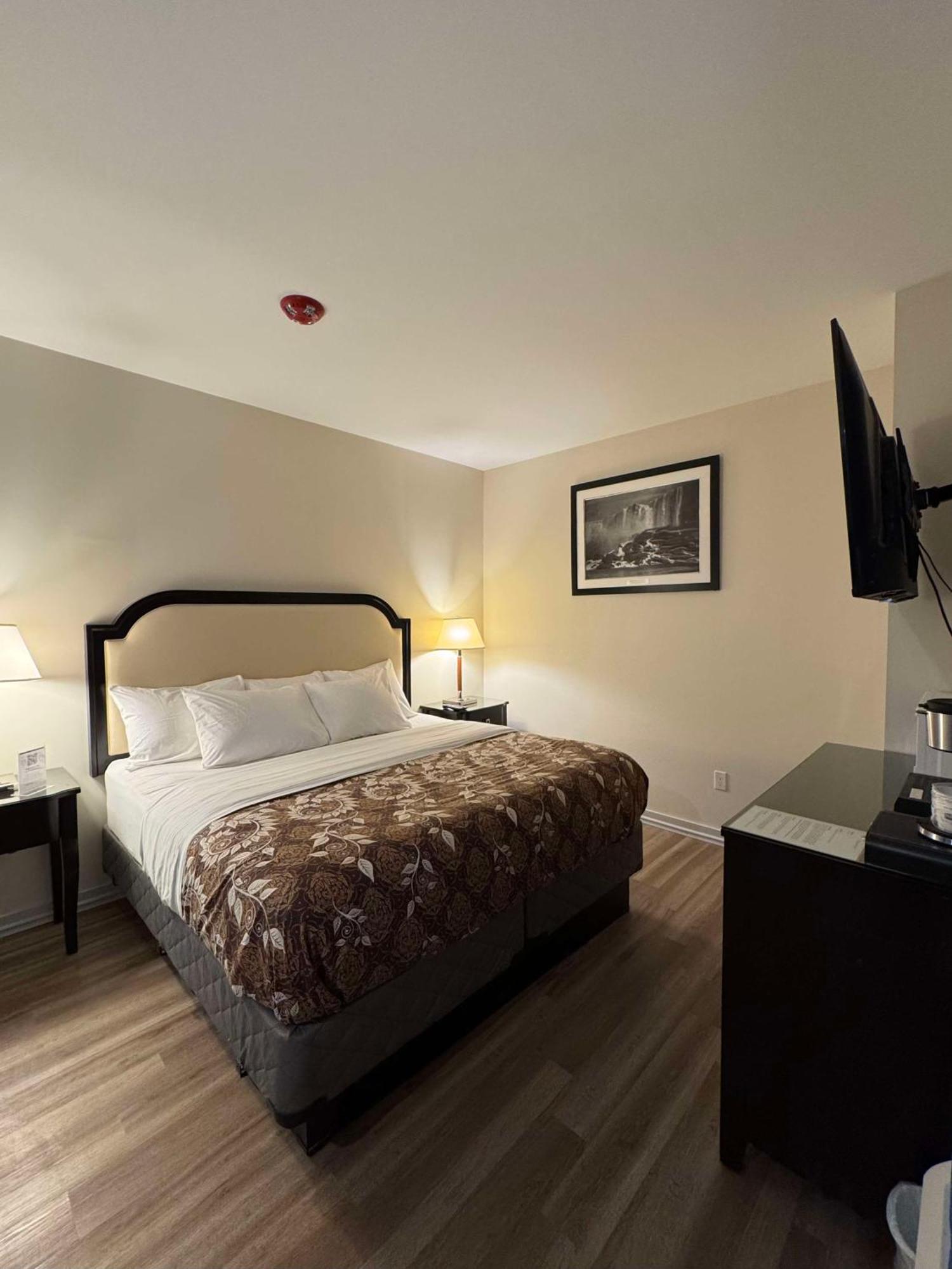 Big Bird Inn Wawa, Surestay Collection By Best Western المظهر الخارجي الصورة